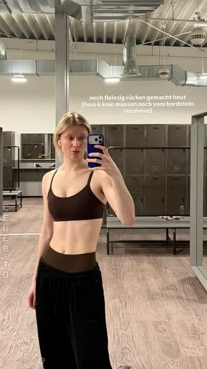 Merleperle OnlyFans Leaked Free Thumbnail Picture - #9c7olGFiep