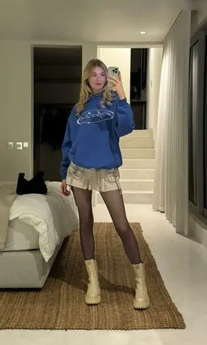 Merleperle OnlyFans Leaked Free Thumbnail Picture - #mYN9YY9hug