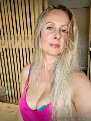 Merloww OnlyFans Leaked Free Thumbnail Picture - #EH05ELK14Q