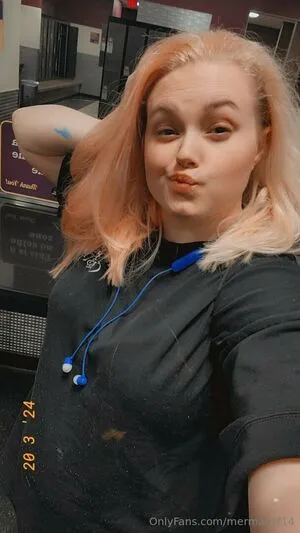 Mermaid414 OnlyFans Leaked Free Thumbnail Picture - #3fTIJTFdKE