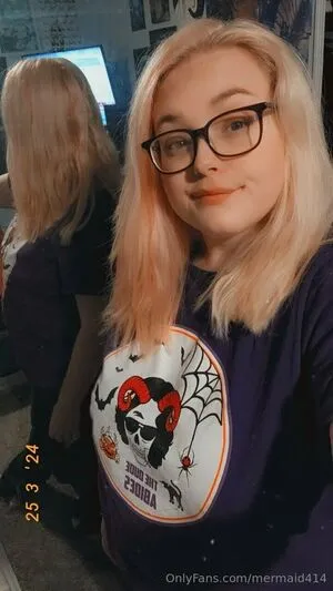 Mermaid414 OnlyFans Leaked Free Thumbnail Picture - #CEanKtV1vD