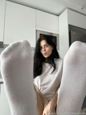 Mermaids Kiss OnlyFans Leaked Free Thumbnail Picture - #2b6yWr4uzz