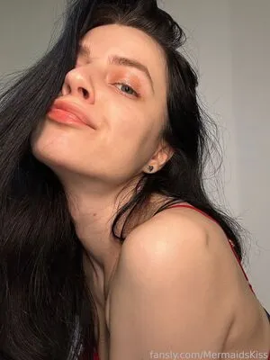 Mermaidskiss OnlyFans Leaked Free Thumbnail Picture - #9DptyGu0QA