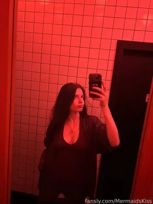 Mermaidskiss OnlyFans Leaked Free Thumbnail Picture - #PBIscMJJ4B