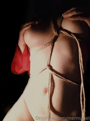 Mermariel OnlyFans Leaked Free Thumbnail Picture - #mmASaiMRLc