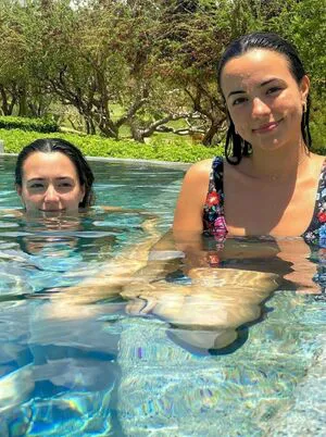 Merrell Twins OnlyFans Leaked Free Thumbnail Picture - #0nG4OJeXbH
