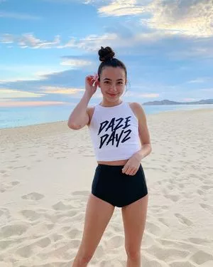 Merrell Twins OnlyFans Leaked Free Thumbnail Picture - #y2i4MhJqXZ