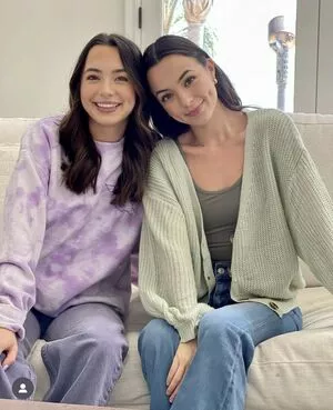 Merrell Twins OnlyFans Leaked Free Thumbnail Picture - #ypgxV8TwnD