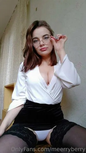 Merry Berry OnlyFans Leaked Free Thumbnail Picture - #Pfel400Cnv
