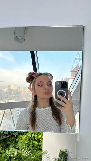 Merry Berry OnlyFans Leaked Free Thumbnail Picture - #rtaAqNWV9X