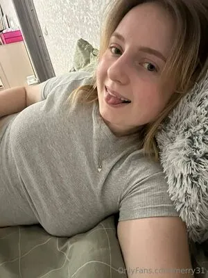 Merry31 OnlyFans Leaked Free Thumbnail Picture - #yhr5KtUJi4