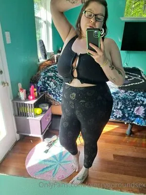 Merrygoroundsex OnlyFans Leaked Free Thumbnail Picture - #4tuIG0ZYb6