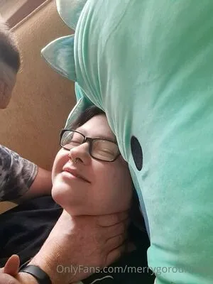 Merrygoroundsex OnlyFans Leaked Free Thumbnail Picture - #I3oPzMJflc
