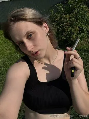 Mertyxxx OnlyFans Leaked Free Thumbnail Picture - #JaUaxyO2ld