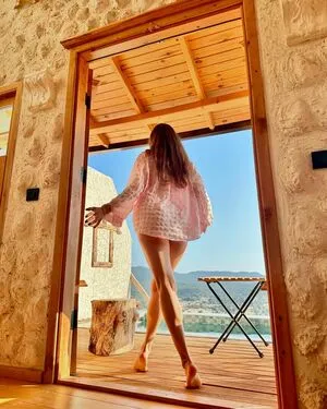 Merve Elmas OnlyFans Leaked Free Thumbnail Picture - #30OpvTGfDQ