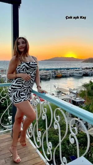 Merve Elmas OnlyFans Leaked Free Thumbnail Picture - #JhEzvl4xcv