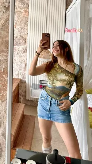 Merve Elmas OnlyFans Leaked Free Thumbnail Picture - #UzhtQMl1zn