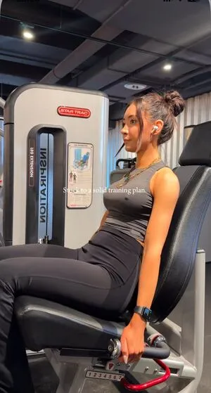 Merve Ozkan OnlyFans Leaked Free Thumbnail Picture - #ehE5l2p28J