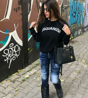 Meshi Malka OnlyFans Leaked Free Thumbnail Picture - #K0r4GvzXhA