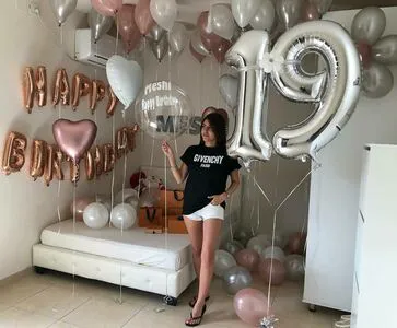 Meshi Malka OnlyFans Leaked Free Thumbnail Picture - #dnEOag7FYG
