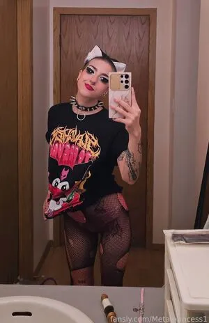 Metalprincess1 OnlyFans Leaked Free Thumbnail Picture - #333IWDOwG3