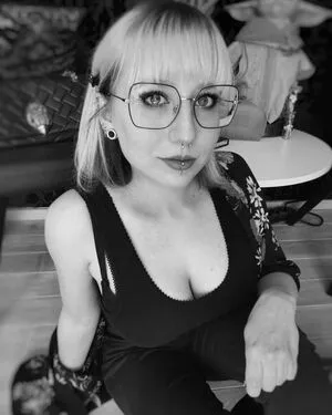 Methvespertine OnlyFans Leaked Free Thumbnail Picture - #UXF30VsNC2
