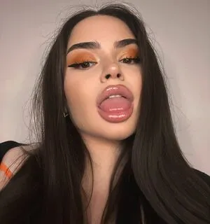 Metiska5 OnlyFans Leaked Free Thumbnail Picture - #B8AE59WmEe