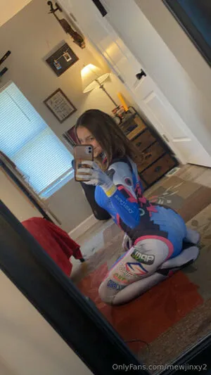 Mewjinxy2 OnlyFans Leaked Free Thumbnail Picture - #2yAxTO6Pak
