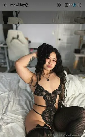 Mewlilay OnlyFans Leaked Free Thumbnail Picture - #VHv9MiP566