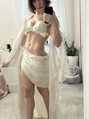 Mewnii OnlyFans Leaked Free Thumbnail Picture - #5d1mXEdBBD