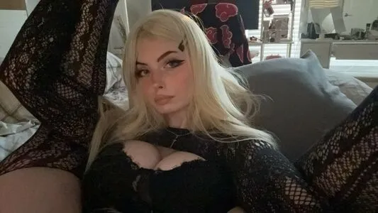 Mewstic OnlyFans Leaked Free Thumbnail Picture - #RnL2NBifQm