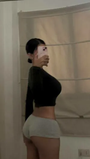 Mewtwolyra OnlyFans Leaked Free Thumbnail Picture - #fI1Z4Bb7Zb