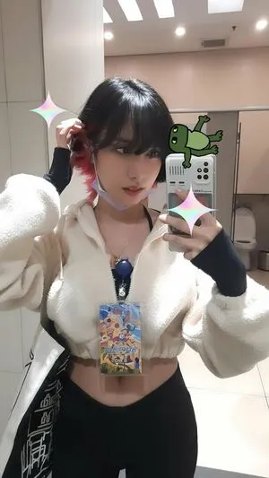 Mgsthetic OnlyFans Leaked Free Thumbnail Picture - #B8CmuuTpEv