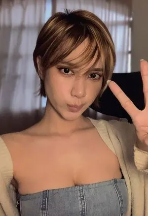 Mgsthetic OnlyFans Leaked Free Thumbnail Picture - #H2xhzGw5KF