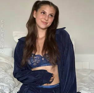 Mia Bender OnlyFans Leaked Free Thumbnail Picture - #4KZTCDaUG3