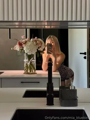 Mia Bluebird OnlyFans Leaked Free Thumbnail Picture - #75mA4dEs49