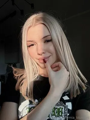 Mia Bluebird OnlyFans Leaked Free Thumbnail Picture - #iJdwIhtxnJ