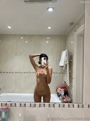 Mia C Bell Mia Larelle OnlyFans Leaked Free Thumbnail Picture - #Ew4uMpatiB