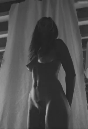 Mia C Bell Mia Larelle OnlyFans Leaked Free Thumbnail Picture - #U0XuJh0DQk