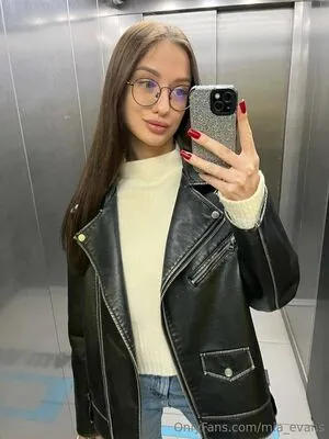 Mia Evans OnlyFans Leaked Free Thumbnail Picture - #JbxB1ql1Mw