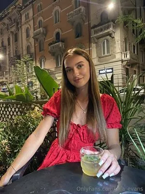 Mia Evans OnlyFans Leaked Free Thumbnail Picture - #RM7u31zJR7