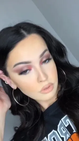 Mia Flippo OnlyFans Leaked Free Thumbnail Picture - #Ej53W9s8Qs