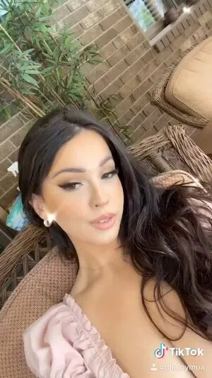 Mia Flippo OnlyFans Leaked Free Thumbnail Picture - #UOxfK1Kzd3