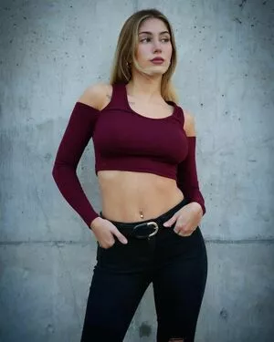 Mia Fortu OnlyFans Leaked Free Thumbnail Picture - #IP99ELDi7s