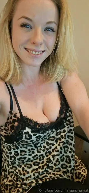 Mia Ganz Privat OnlyFans Leaked Free Thumbnail Picture - #jOs1l4Mfm1