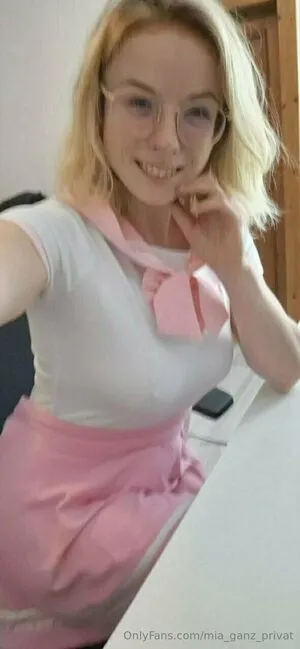 Mia Ganz Privat OnlyFans Leaked Free Thumbnail Picture - #sK8IlN7zQg