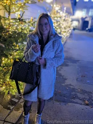 Mia Ganz Privat OnlyFans Leaked Free Thumbnail Picture - #xat7fwTYV5