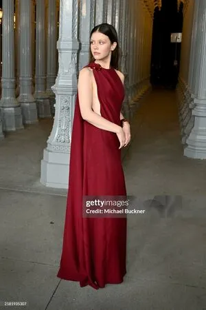 Mia Goth OnlyFans Leaked Free Thumbnail Picture - #3HAeMqoCH0