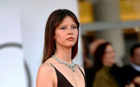 Mia Goth OnlyFans Leaked Free Thumbnail Picture - #4Etgck4Znv