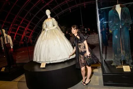 Mia Goth OnlyFans Leaked Free Thumbnail Picture - #5TyfyxLb03